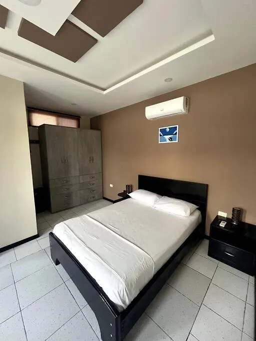Suite Casa Lara Puerto Ayora  Apartment